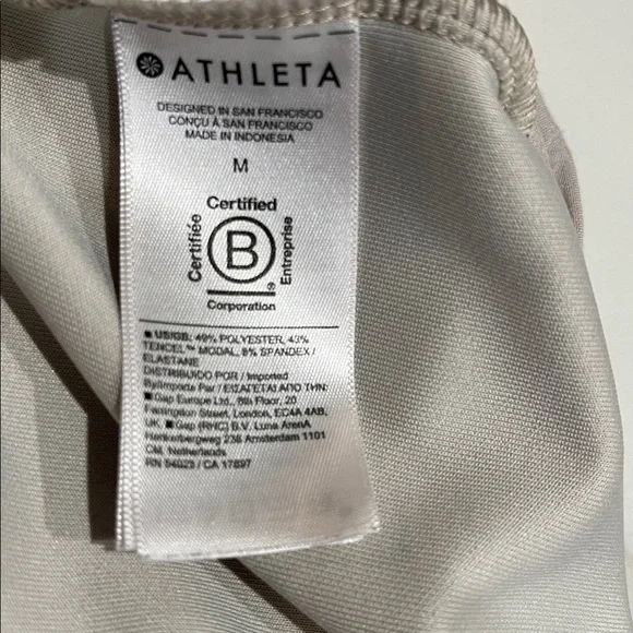 Athleta Seasoft Mid Rise Straight Crop Sweatpants SZ M Beige - Picture 4 of 5